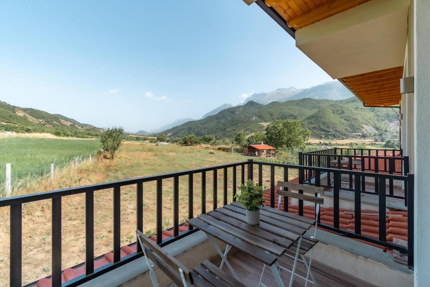 Bujtina Lumo & Pool Villa Përmet Exteriör bild