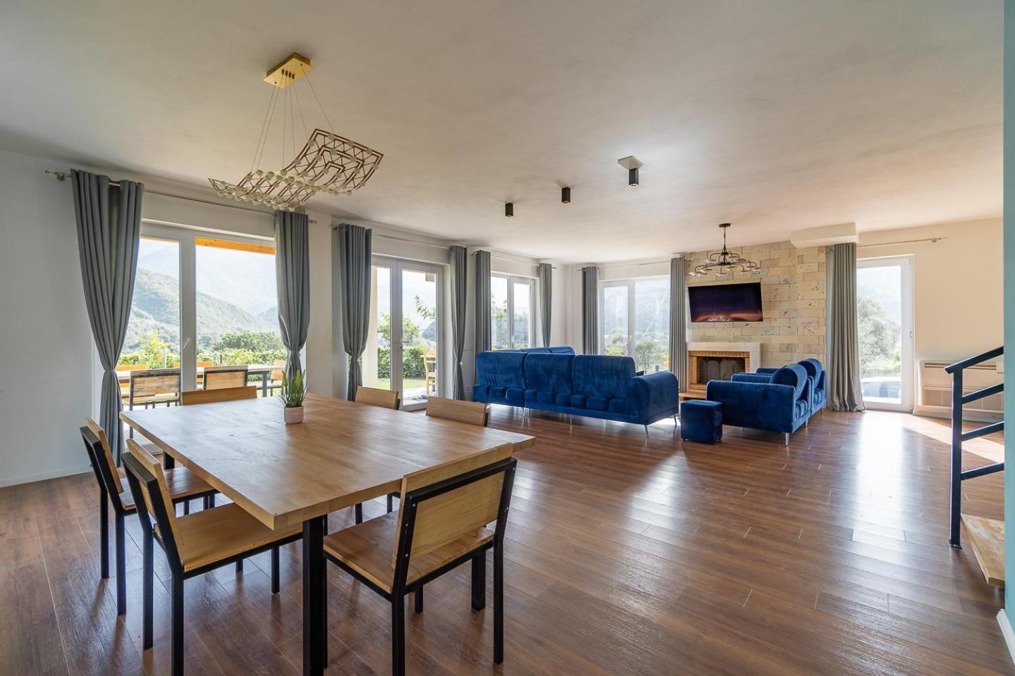 Bujtina Lumo & Pool Villa Përmet Exteriör bild
